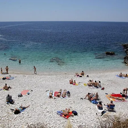 Summer House * Пула