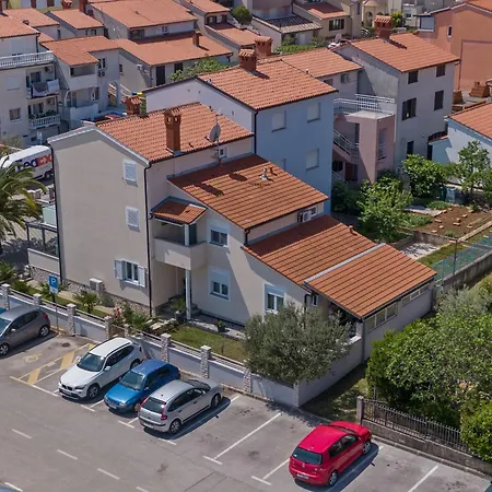 Summer House Apartment