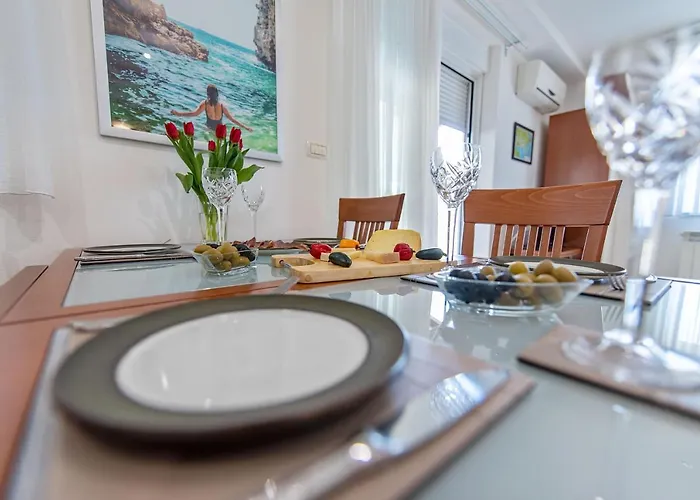 Summer House Apartment Pula