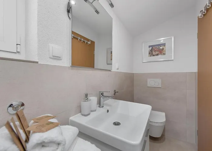 Summer House Apartment Pula