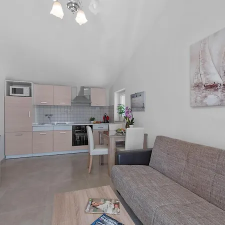 Summer House * 풀라